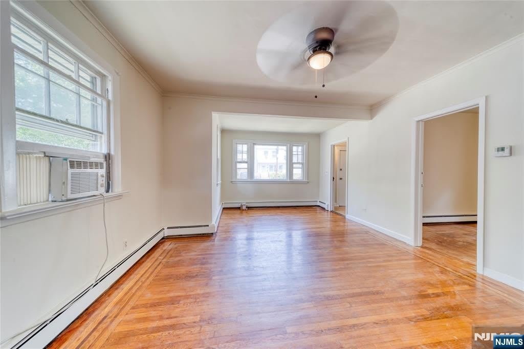 824 Linden Avenue – photo 5