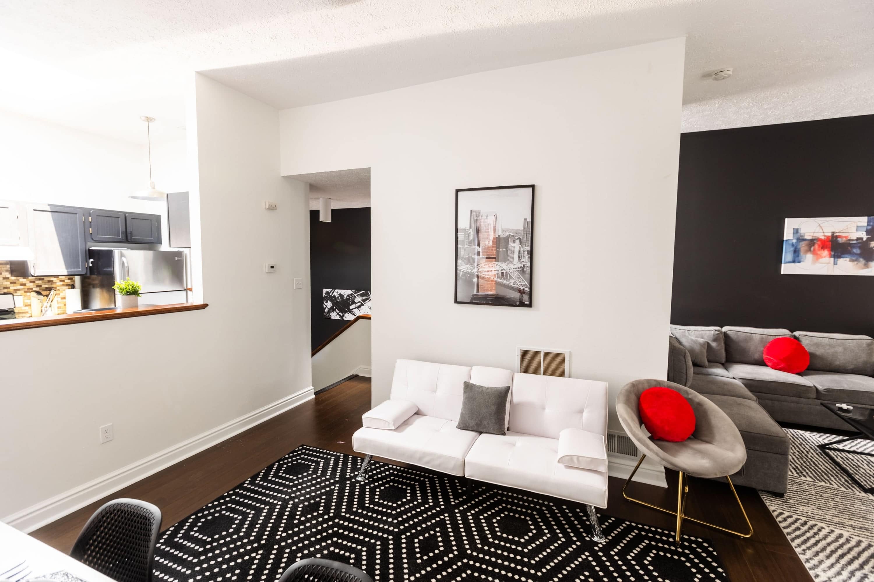 1306 Liverpool Street 3 – photo 3