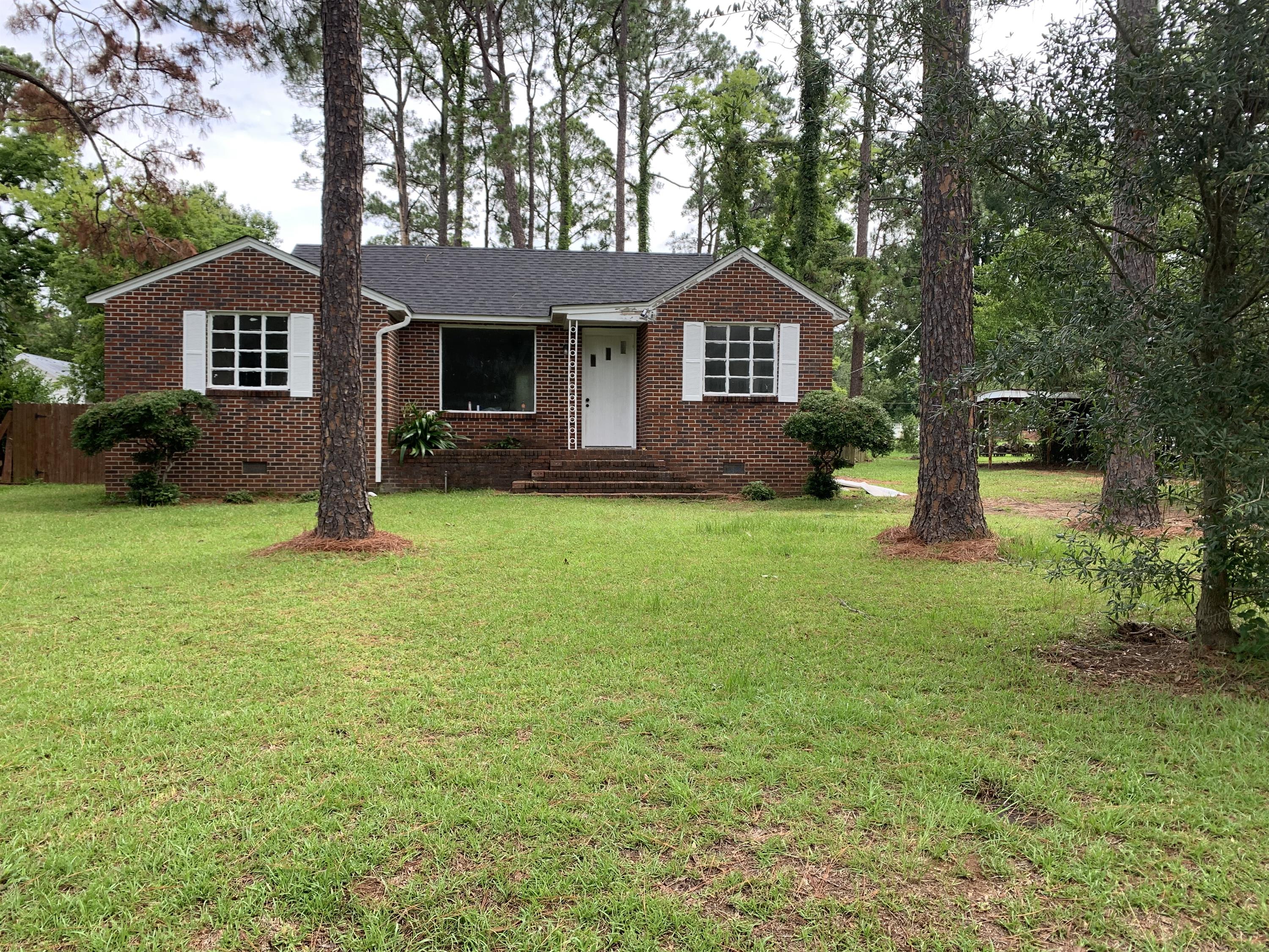 1133 Mary Avenue – photo 1