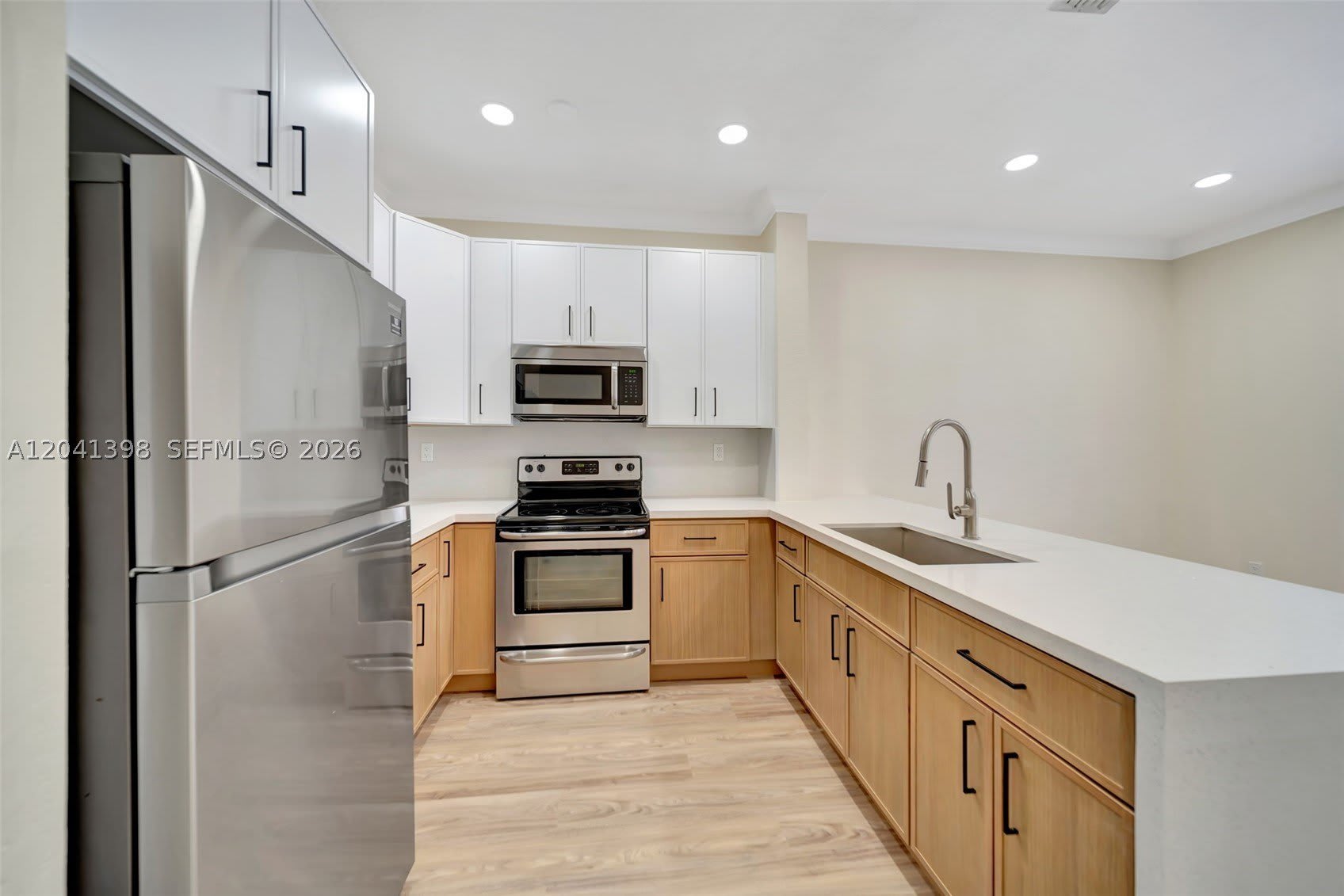 17620 Nw 73Rd Ave – photo 3