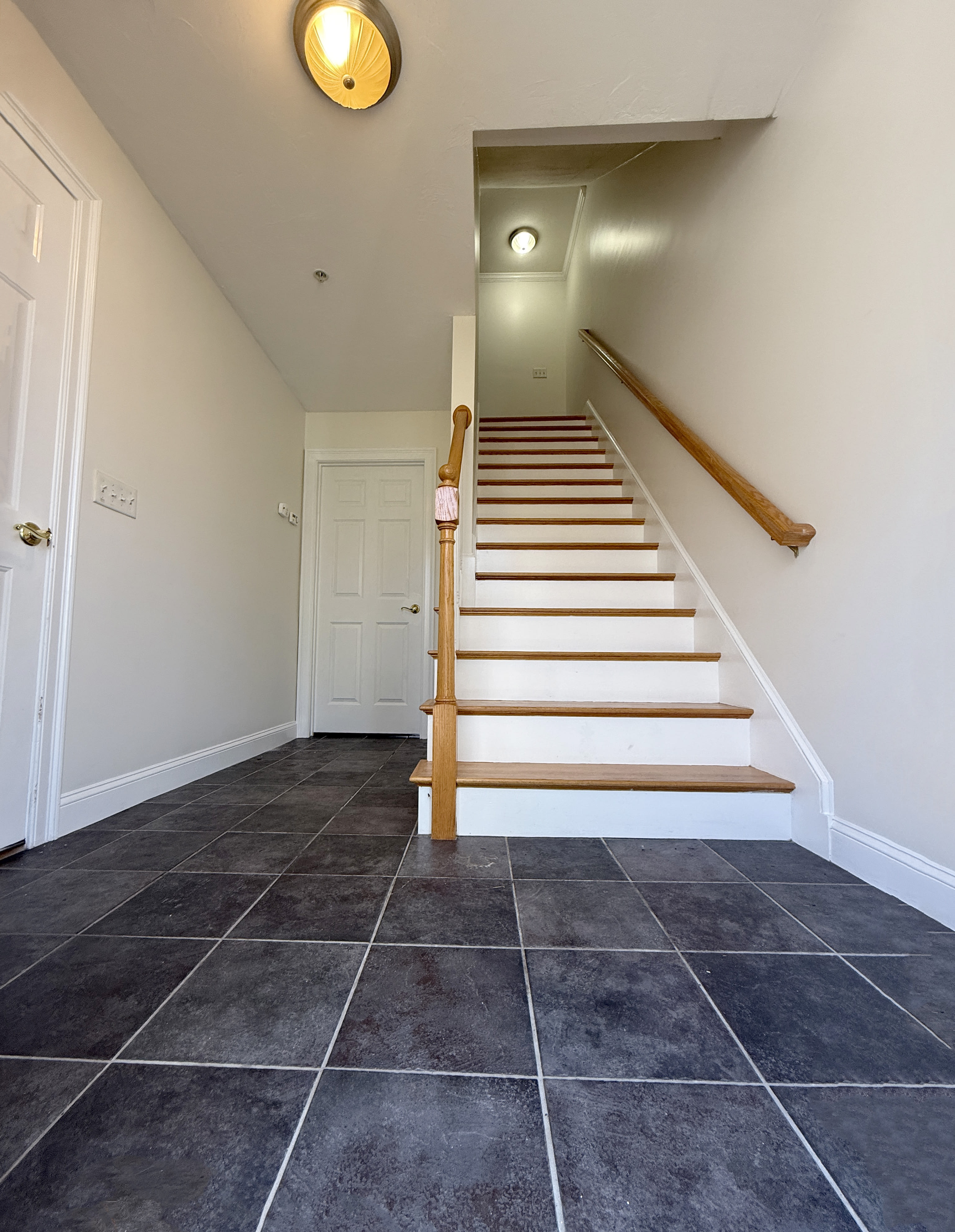 246 Main Street – photo 3