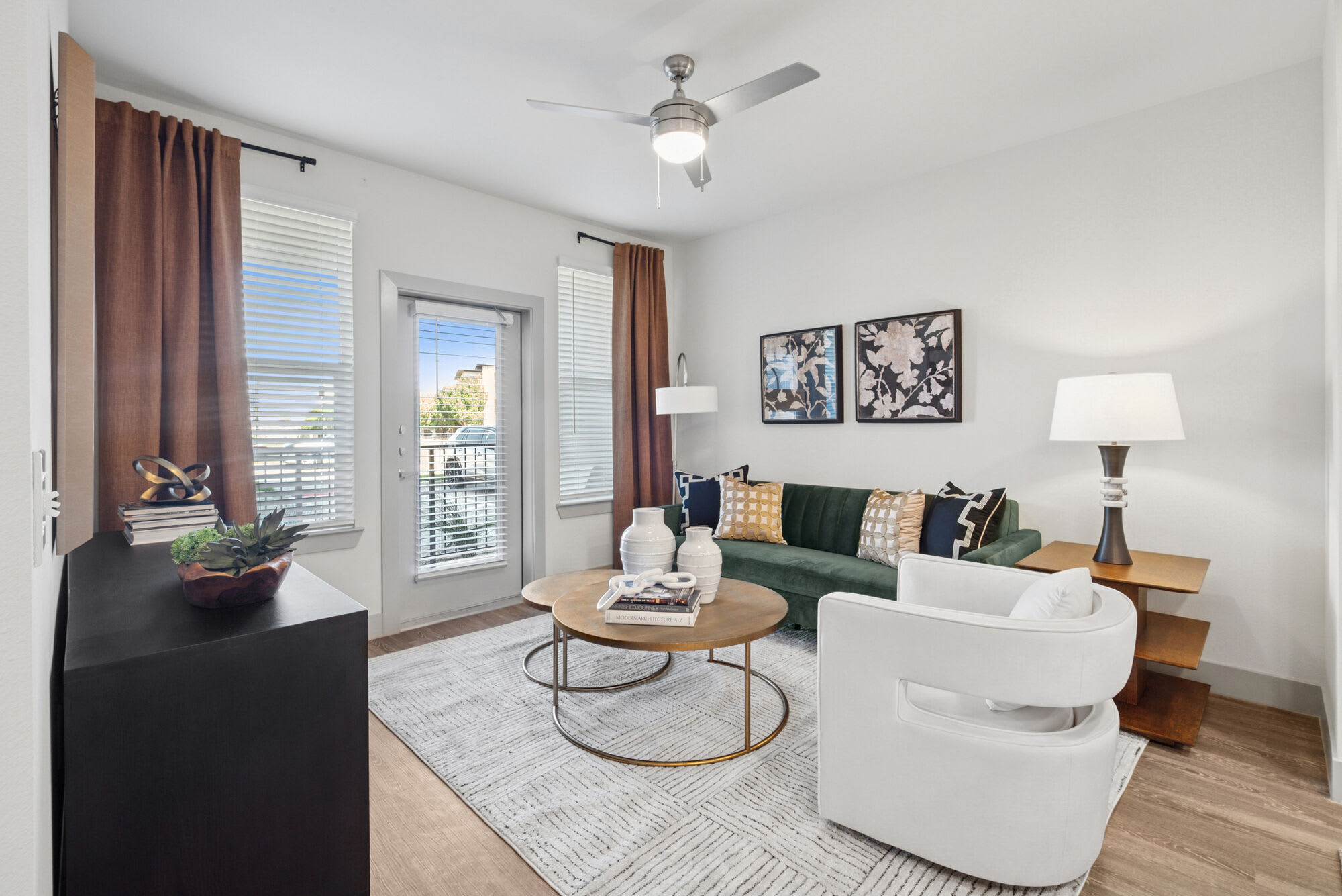 Promenade Apartments – photo 4
