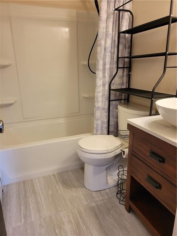 2160 Mineral Spring Avenue – photo 4