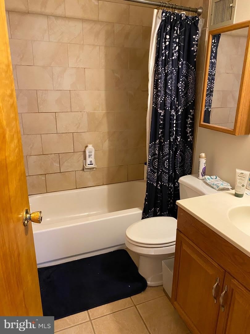 325 S JUNIPER ST #2ND FLOOR – photo 4
