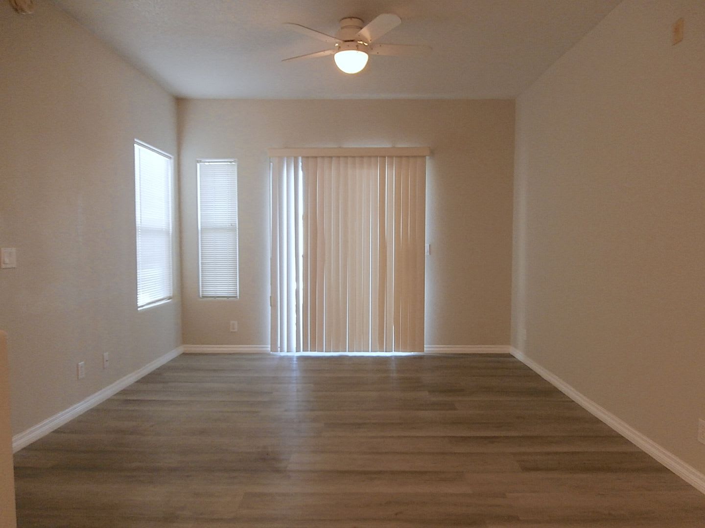 Charming Condo in Henderson! – photo 2