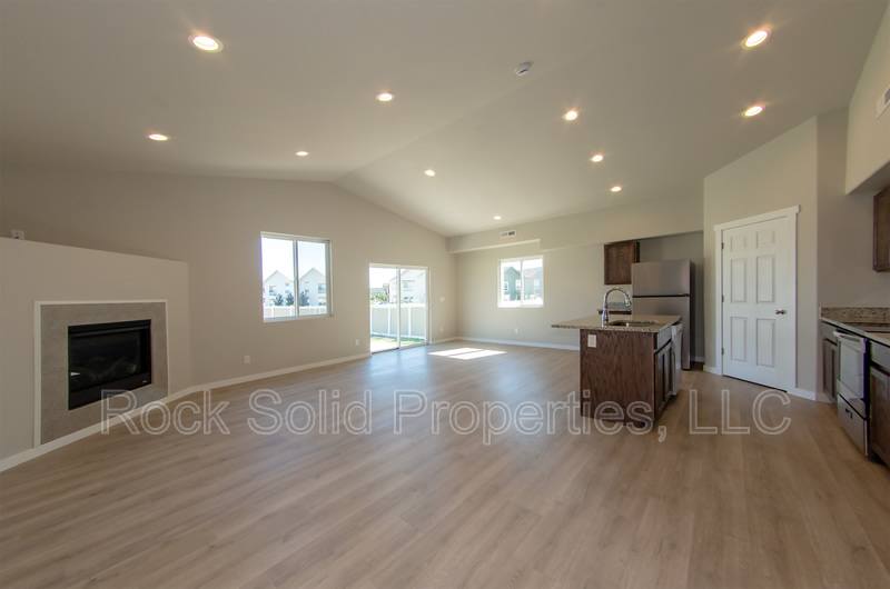 1308 Rabbit Brush Trail – photo 4