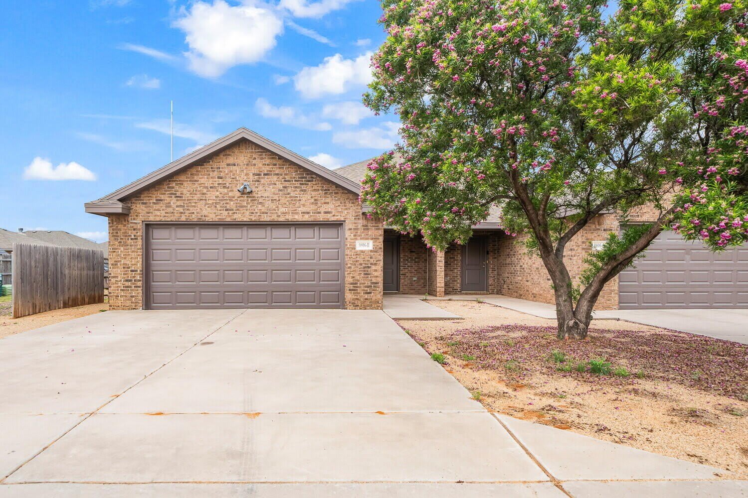 9806 Avenue V – photo 1