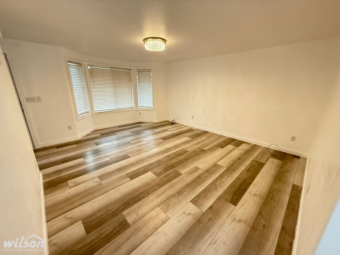 Home with a Two-Car Garage – photo 3