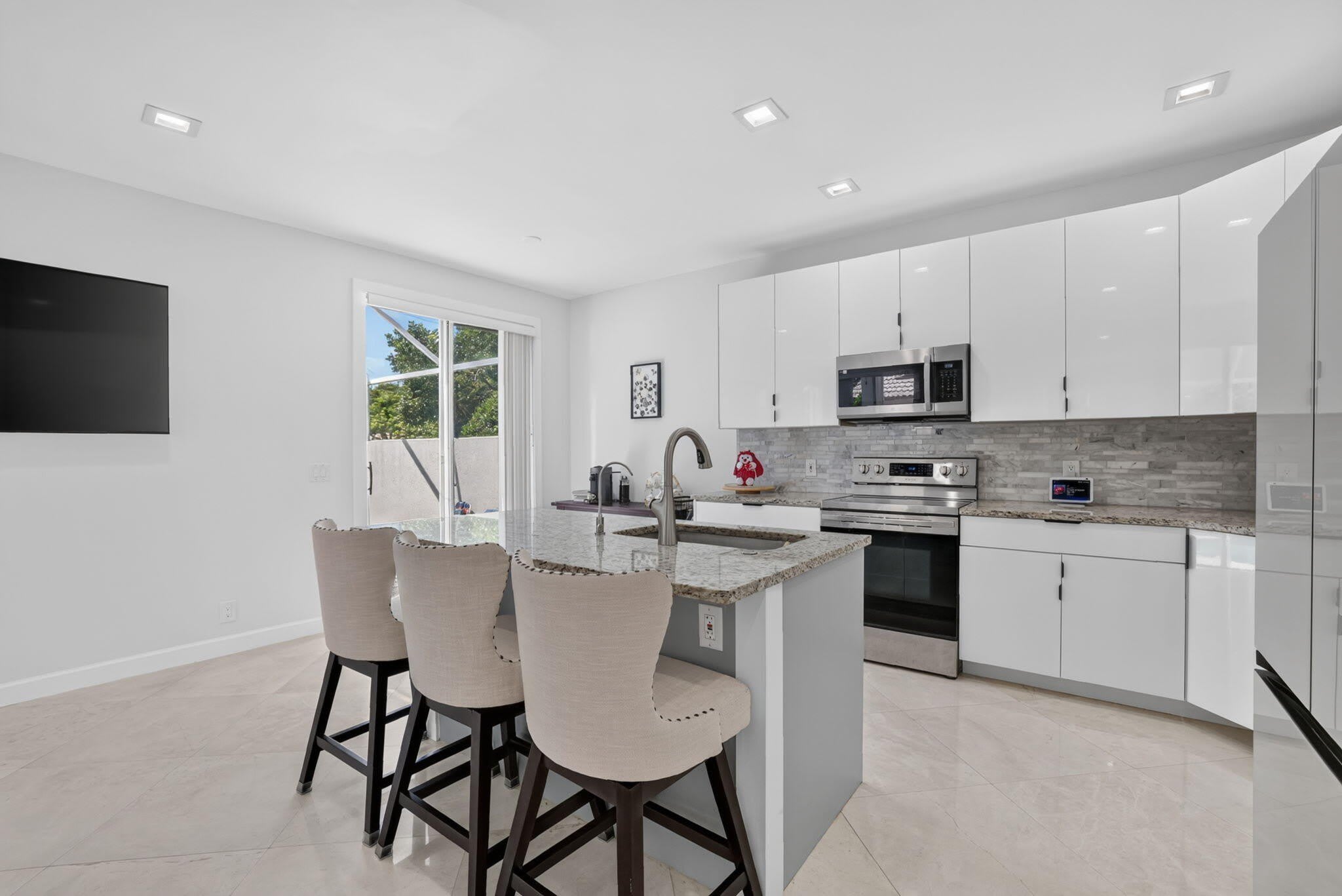 5040 HERON Place – photo 4