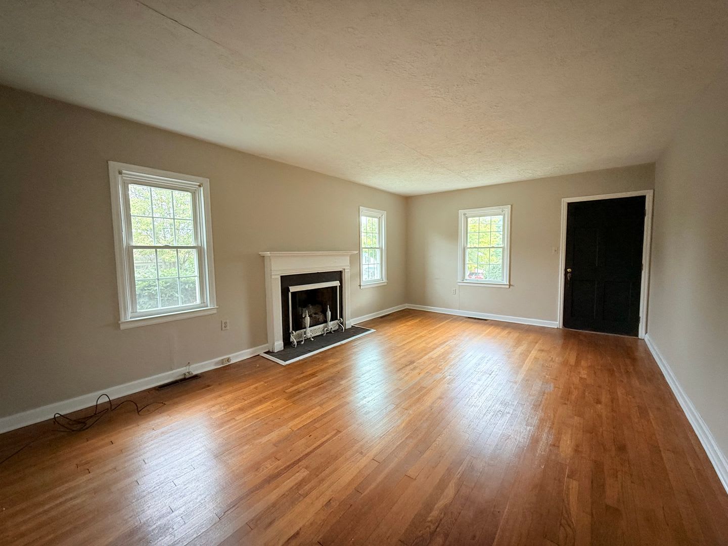 112 Bellevue Dr – photo 2