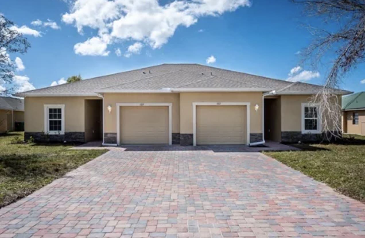 1105 San Cristobal Avenue – photo 1