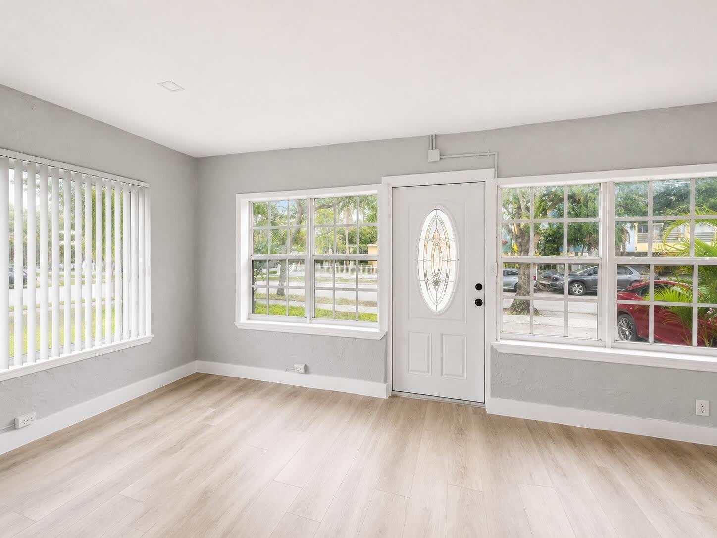 1905 Monroe Street – photo 4