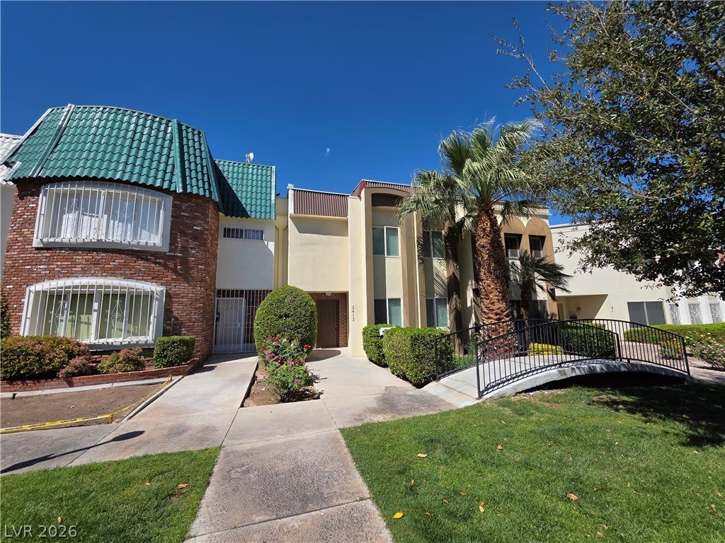 3412 Townhouse Drive – photo 1