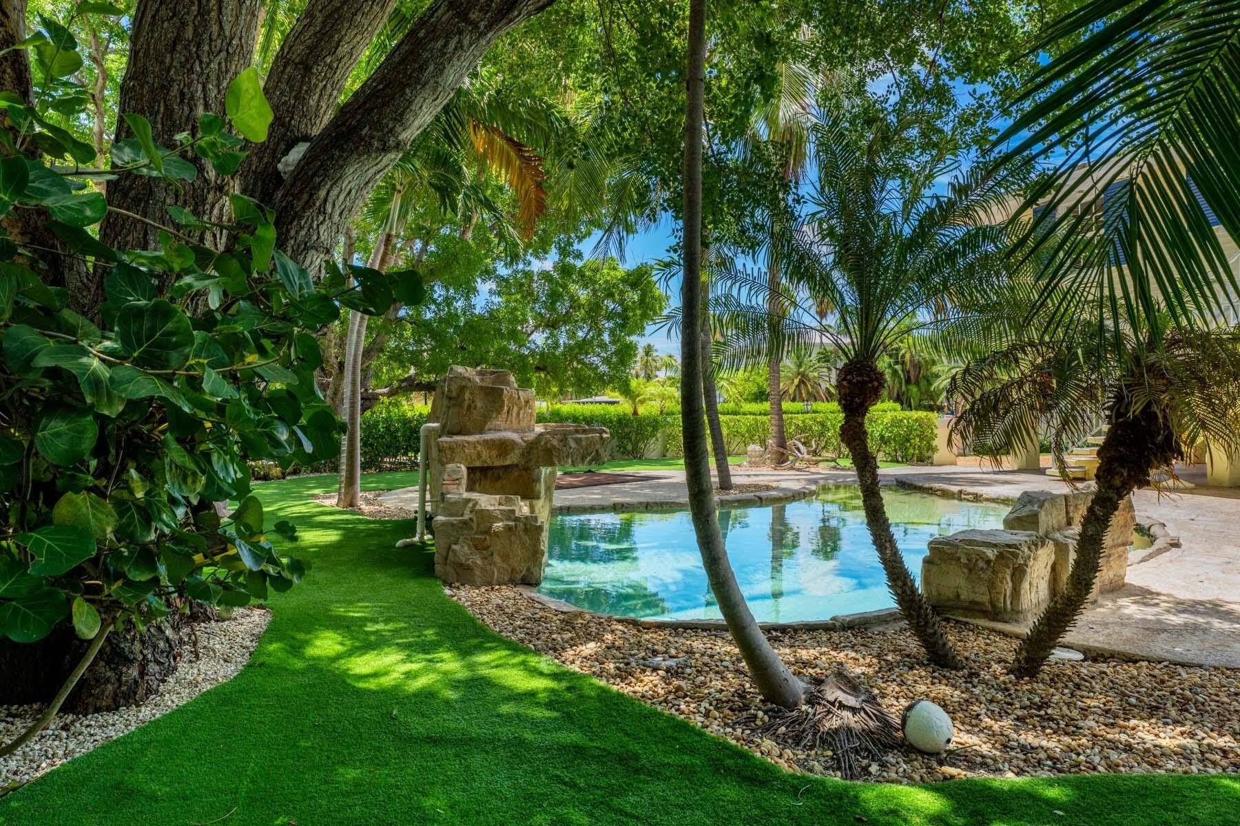 235 W Seaview Circle – photo 3