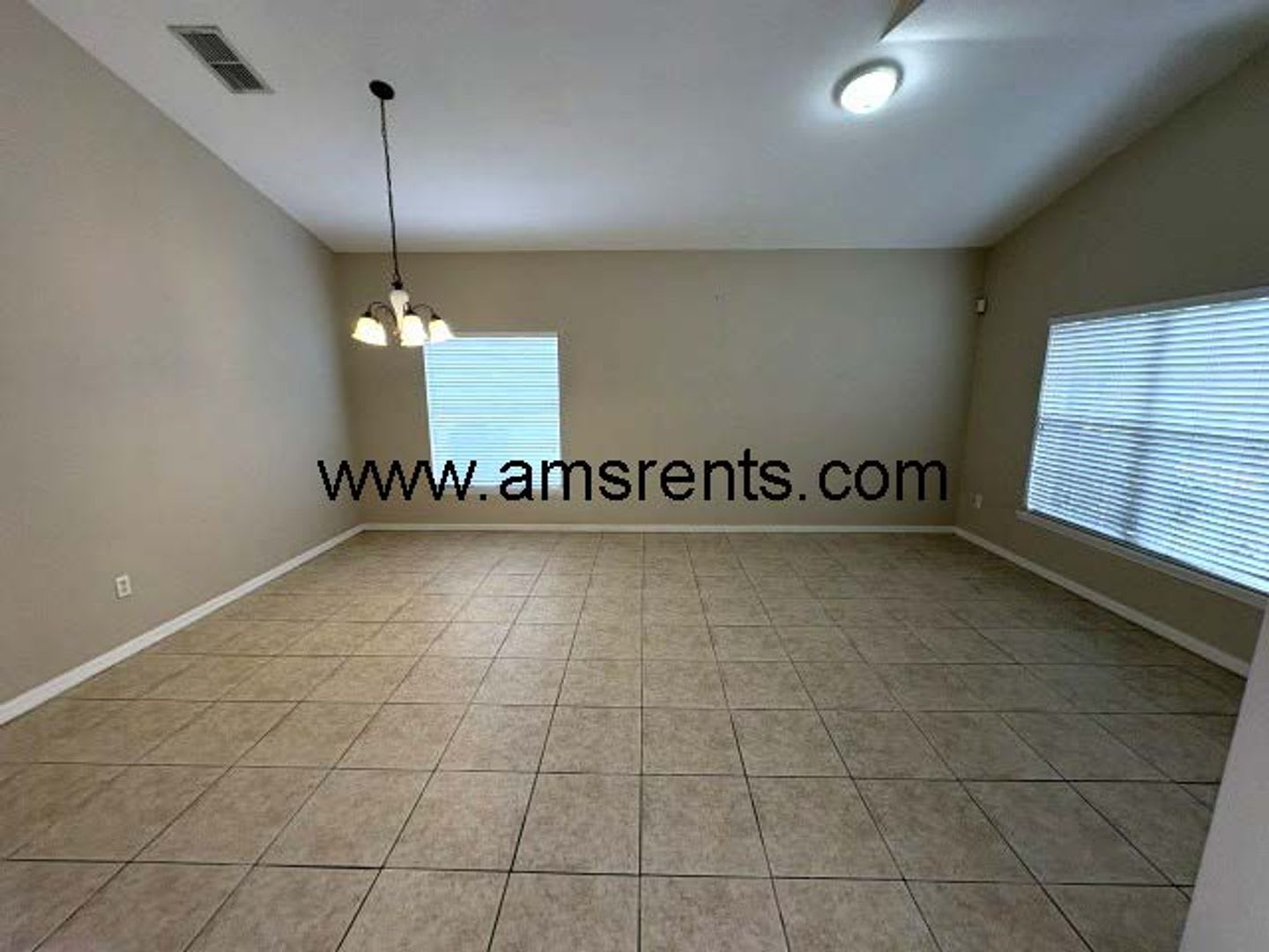 Spacious 4 bedroom 2.5 bath in St Cloud – photo 5