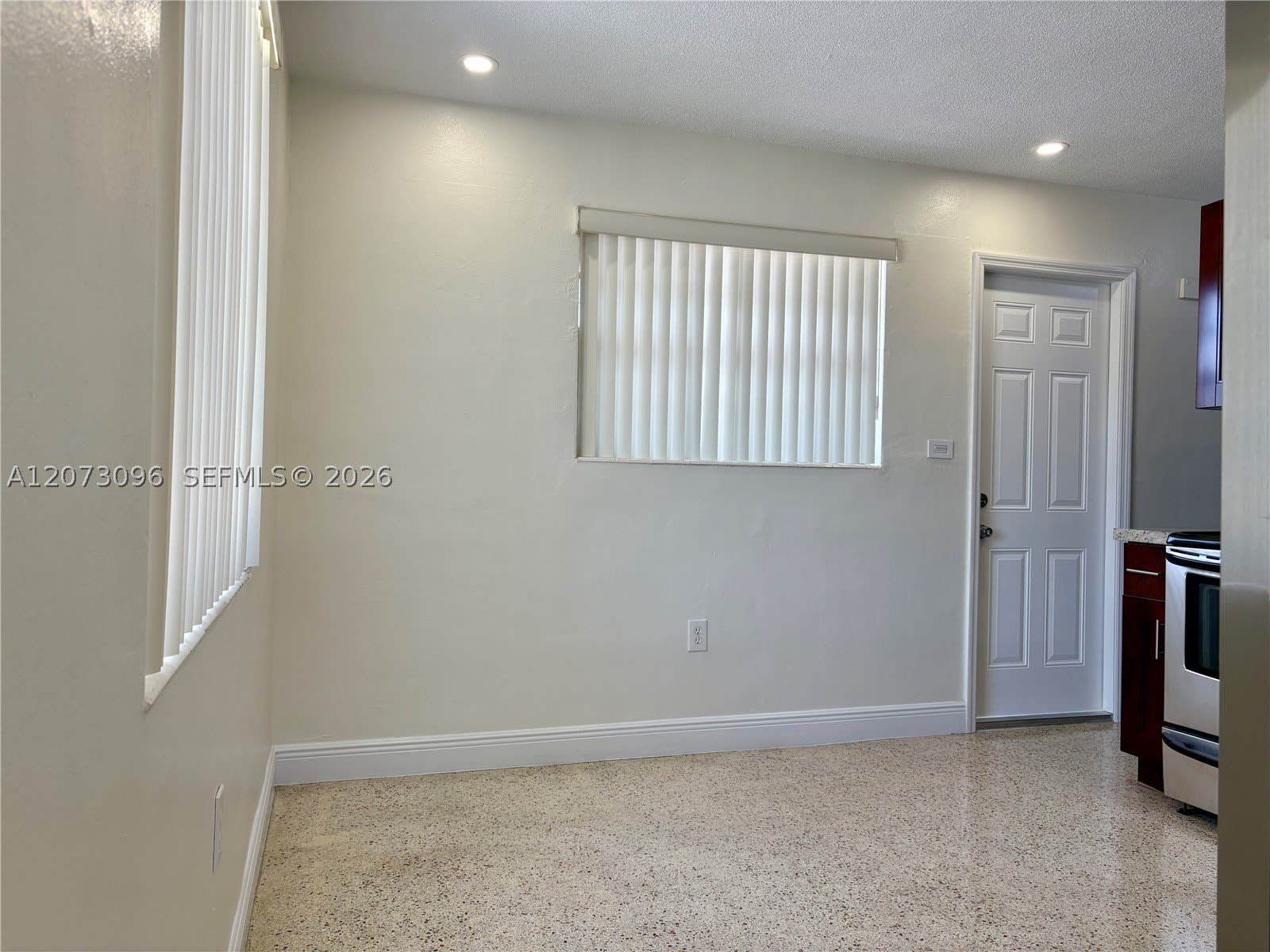6777 SW 21st St – photo 4