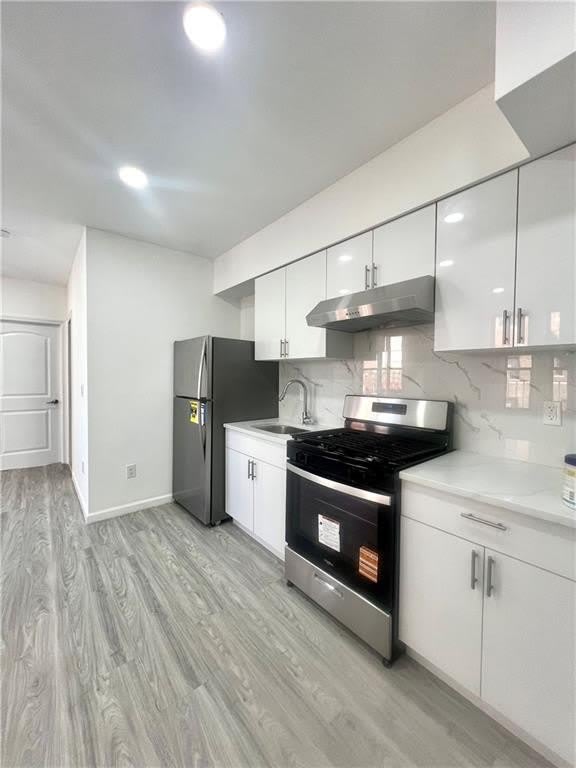 186 Erasmus Street – photo 4