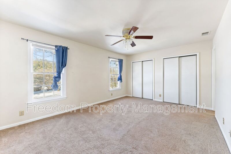 726 Pine Tree Ct. – photo 5