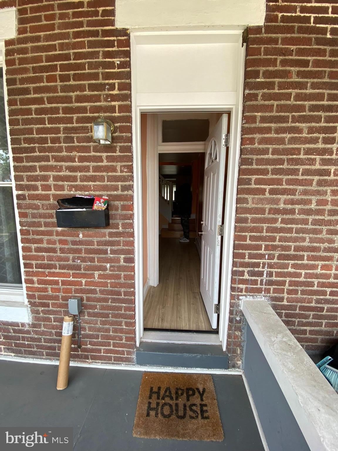 613 E 30TH Street E – photo 2