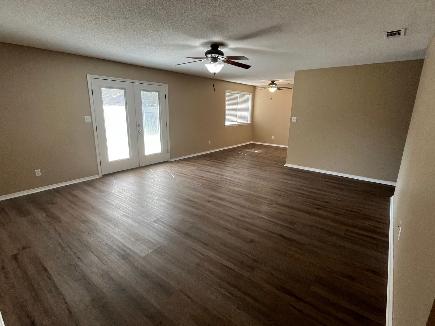 2005 S Tampa Ave – photo 2