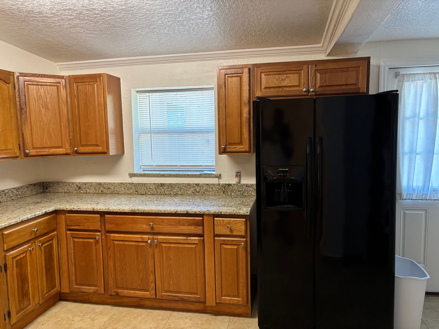 Move in ready 3 bedroom home – photo 5