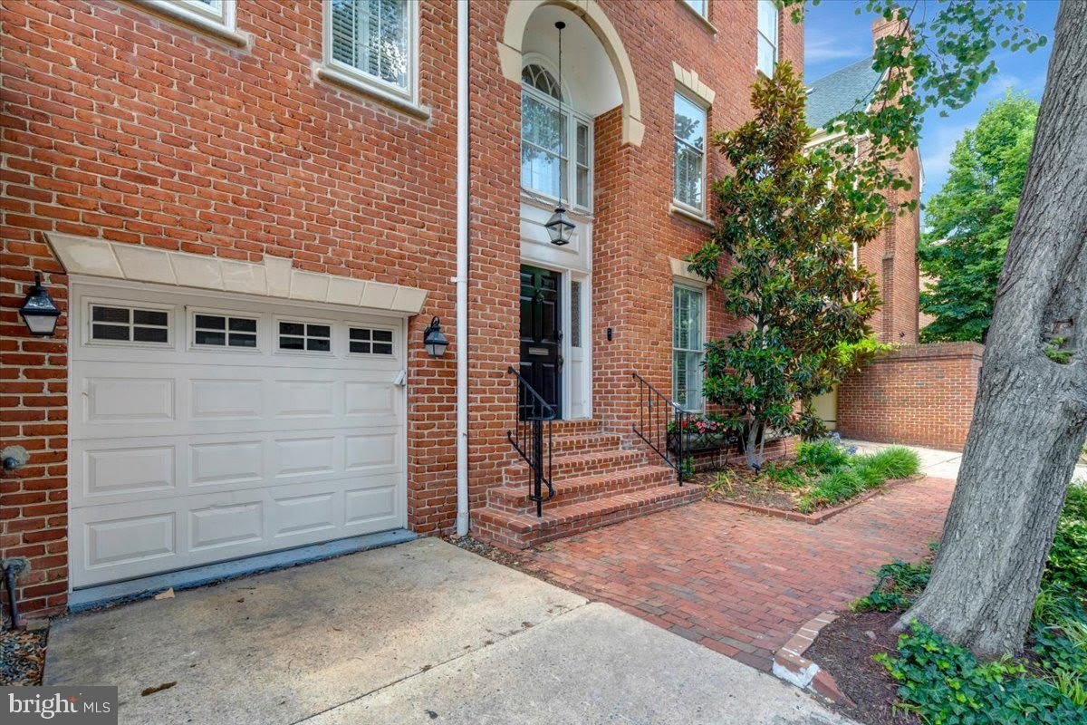 303 S UNION Street – photo 4