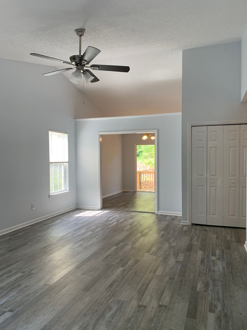 3 Bedroom 2 Bath House on Friendly Lane – photo 4