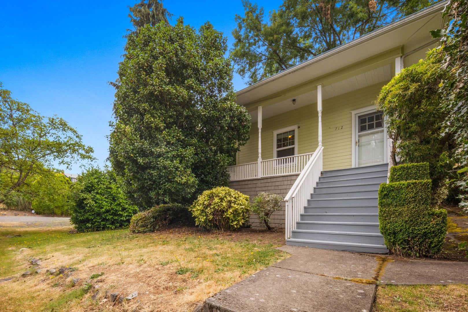 Bright 3 Bed 2 Bath Home In Renton 1 000 Sq Ft – photo 2