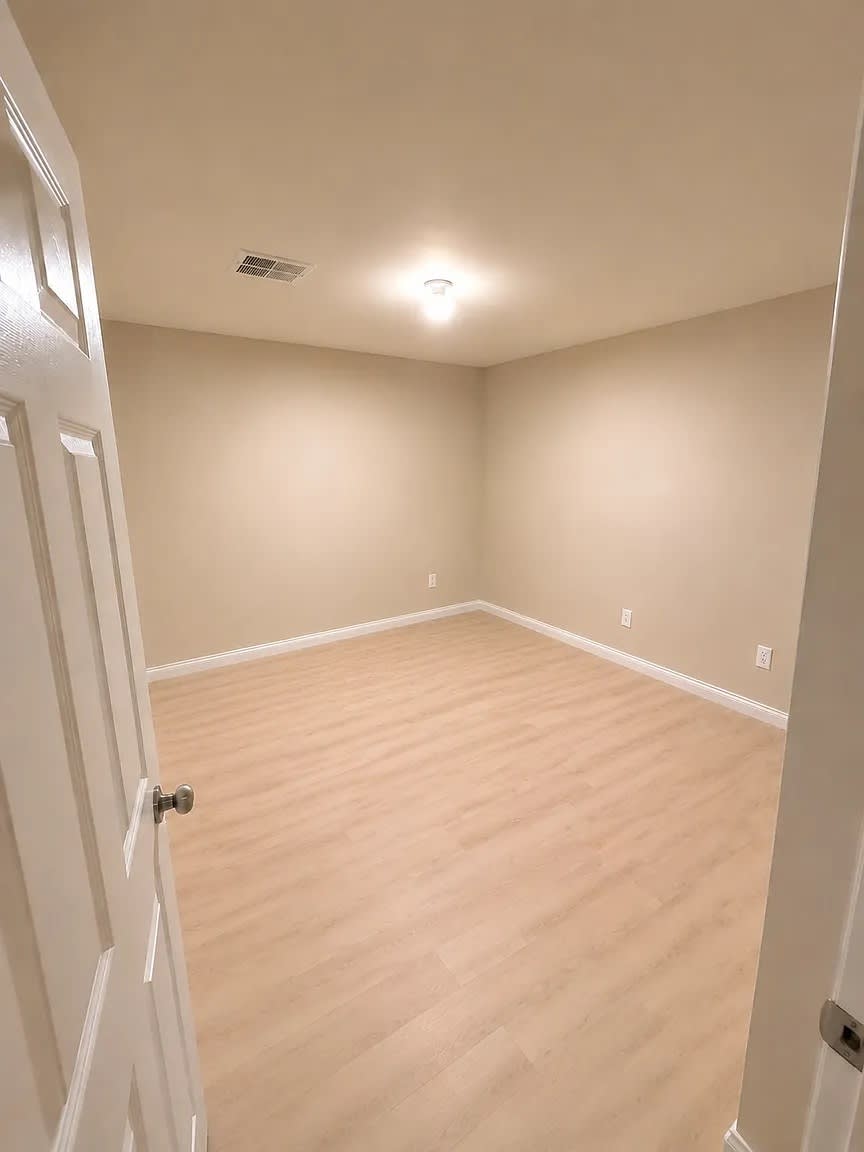 7412 Pensacola Place – photo 4