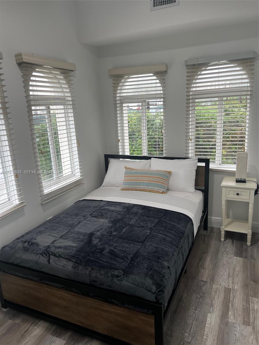 29 Oviedo Ave – photo 2