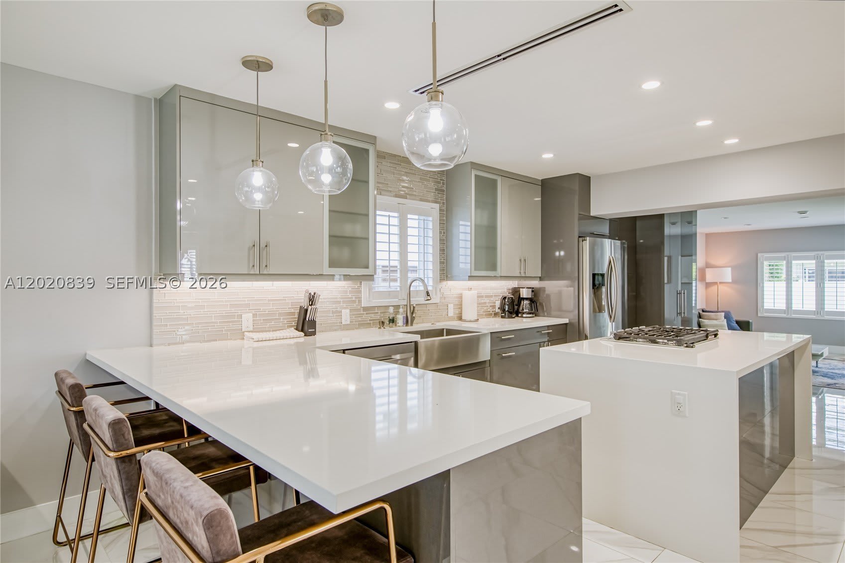 1239 Washington St – photo 3