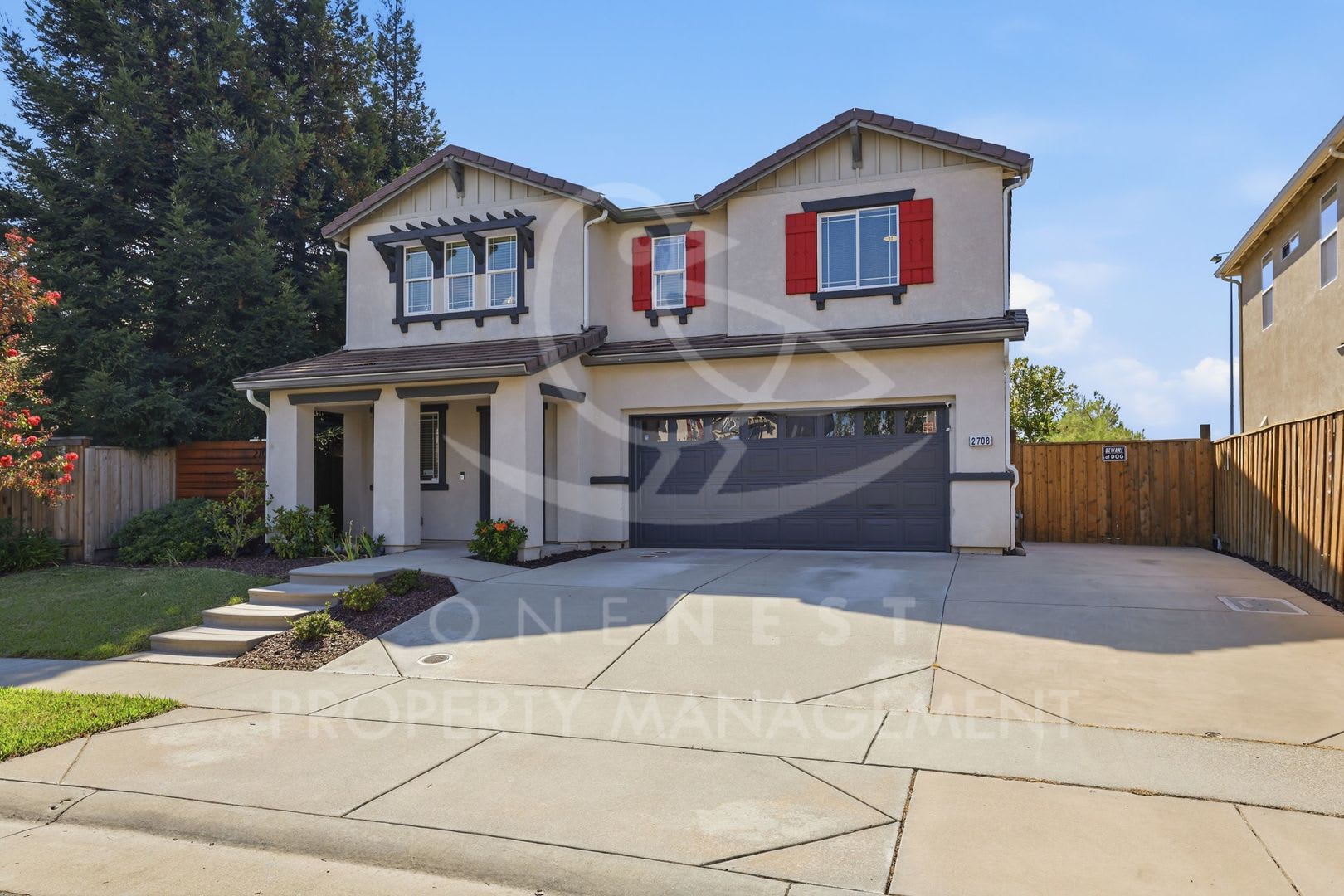 One of a kind, HUGE yard, Perfect West Roseville Home – photo 3