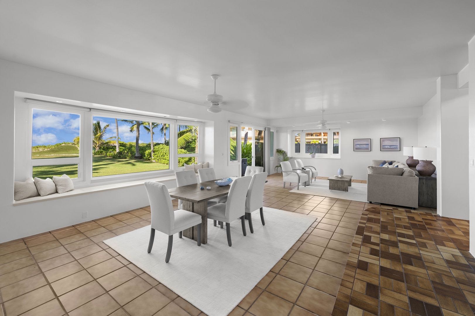 Ocean View Villa w/Beach as Backyard, Walk to Attractions: Kailua Hale Kahakai – photo 5