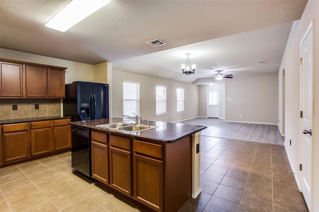 1121 Rainer Drive – photo 3