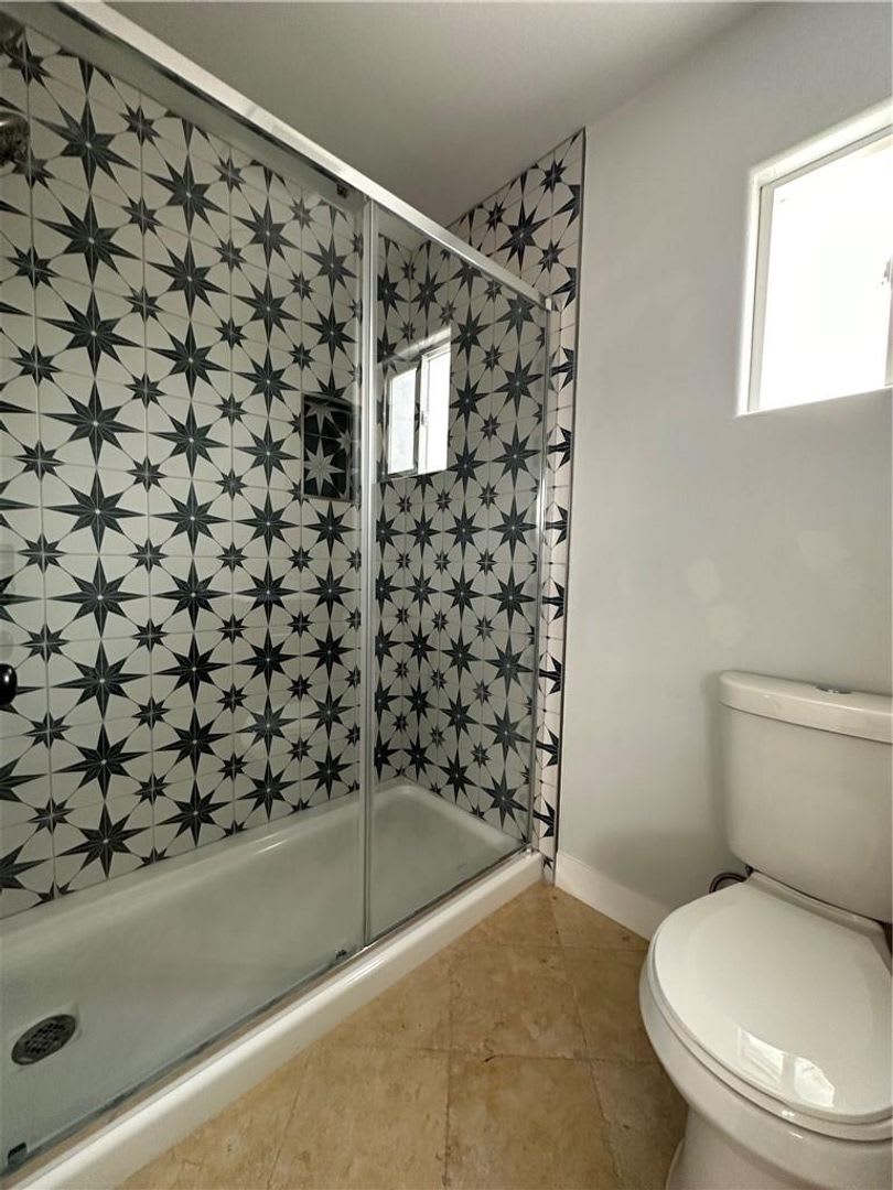 Move-In Ready Rental – Utilities Included – photo 2