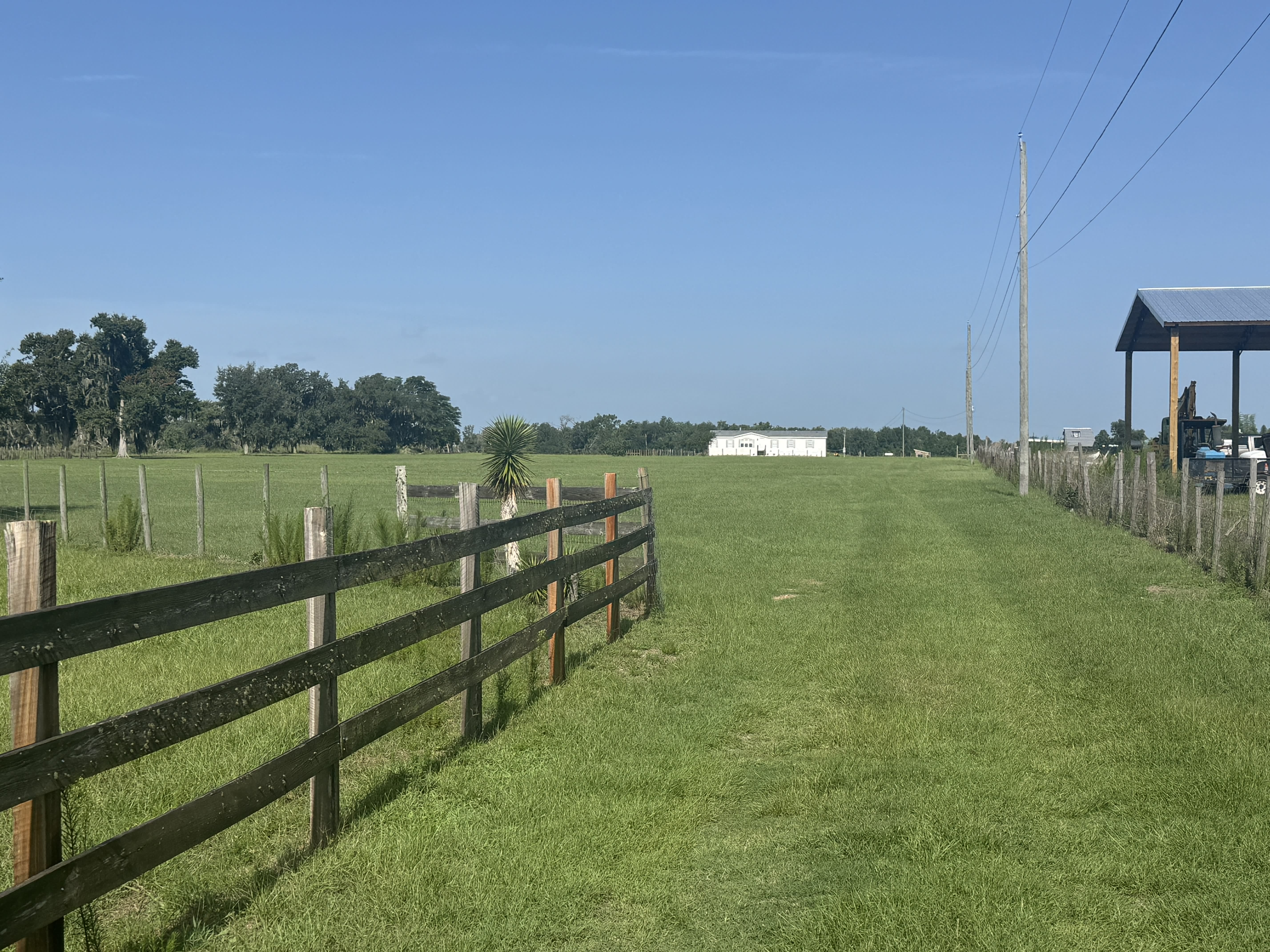 21621 Keene Rd – photo 1