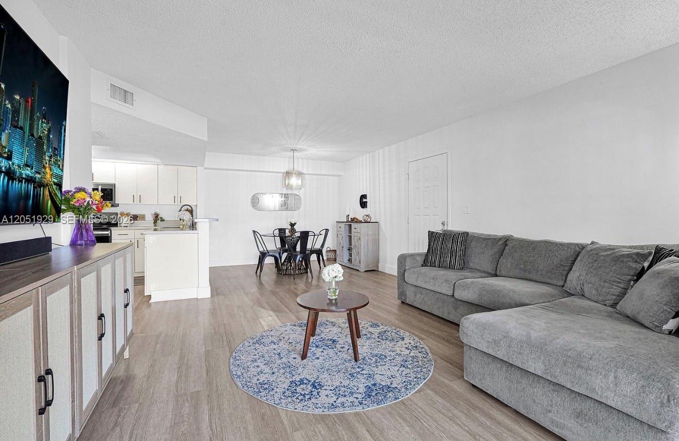 8680 Southwest 212th Street – photo 3