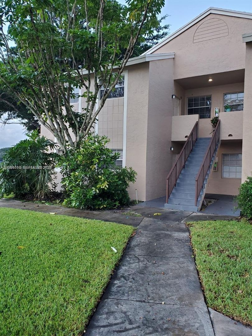 1851 Northwest 96Th Terrace – photo 1