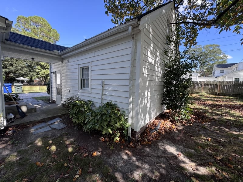 1105 West Rock Spring Road – photo 2