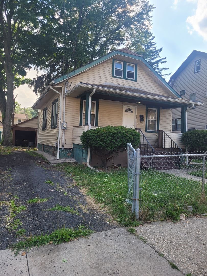 24 Valley St, Newark, NJ 07106 – photo 1