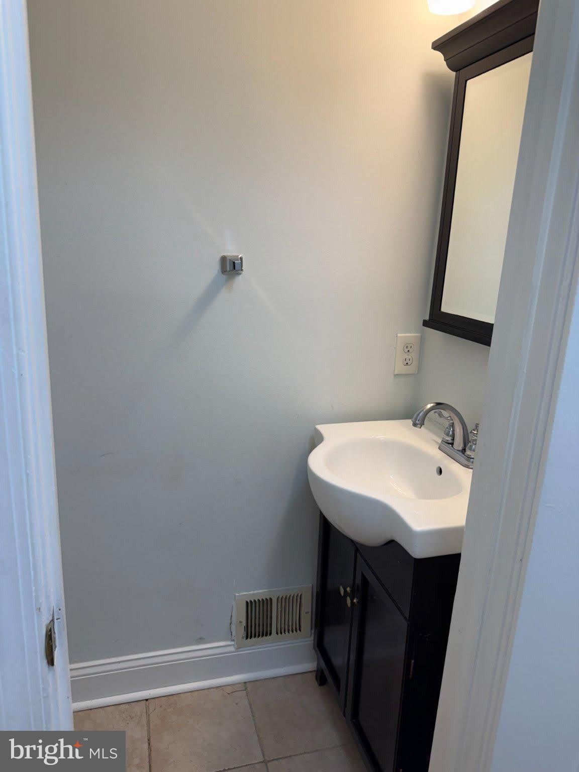 7431 Shady Glen Terrace – photo 2