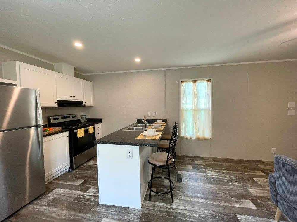 8880 Turkey Ridge Rd – photo 5