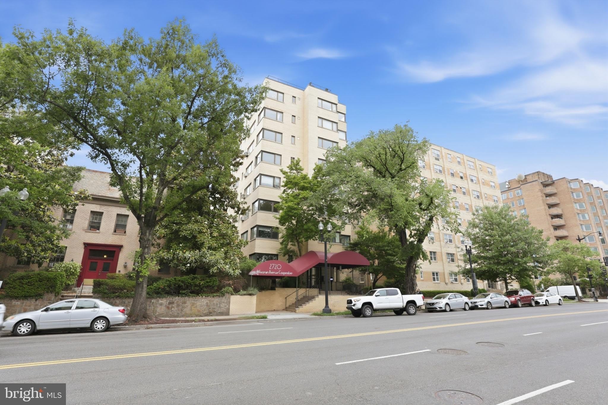 2720 WISCONSIN Avenue NW – photo 2
