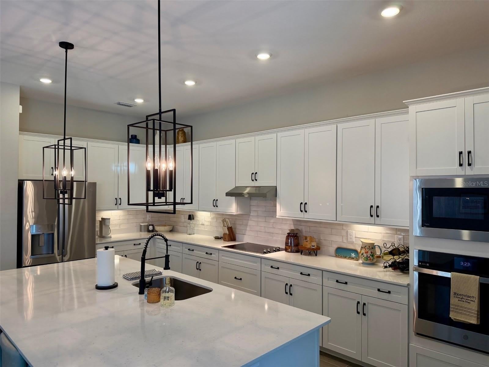 17577 SANTORINI Court – photo 4