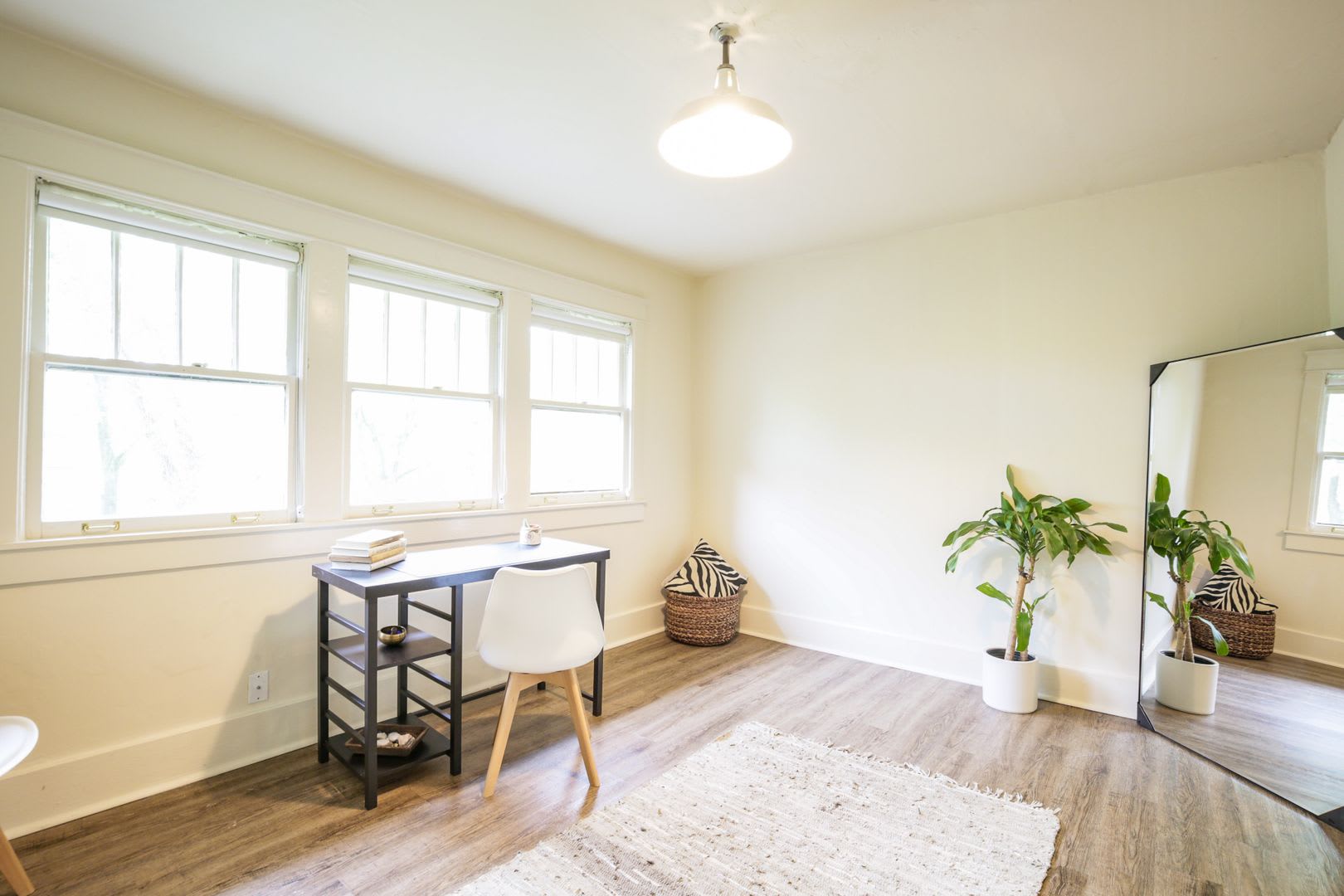 Coming soon! Great upstairs duplex unit in East Nashville-walk to Rosepepper Cantina! – photo 4