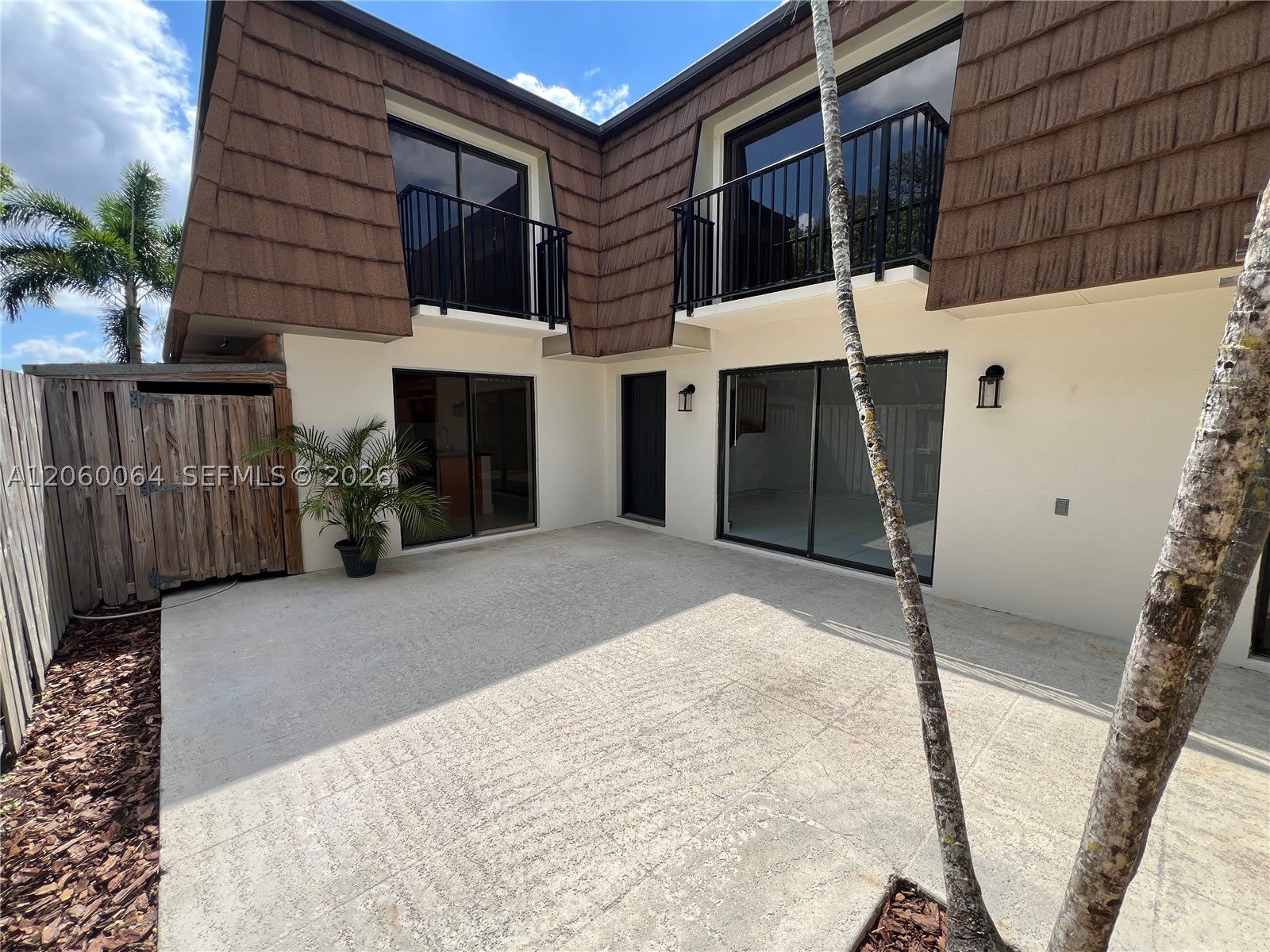 9105 SW 19th Pl – photo 1