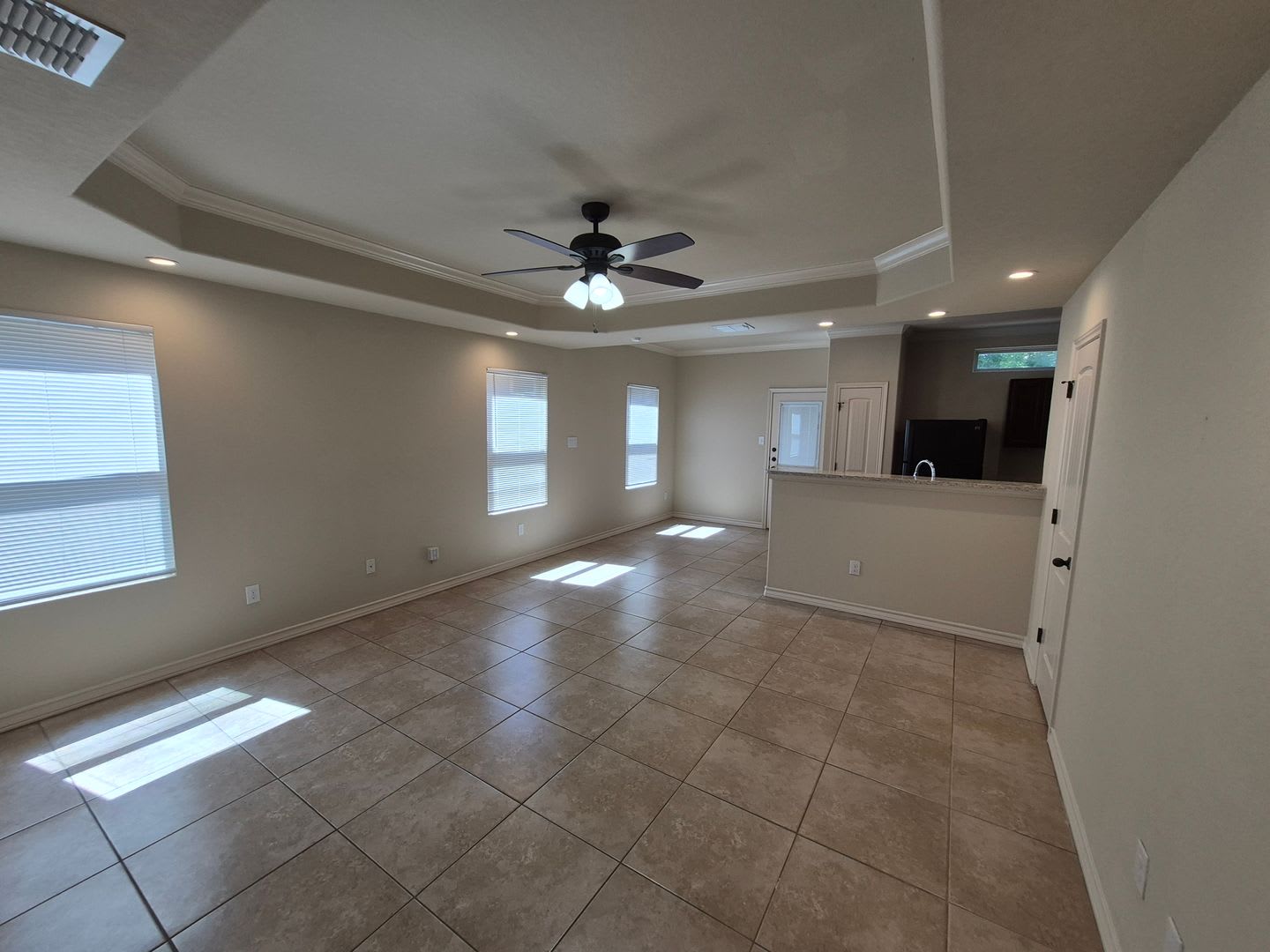 6611 Mia Way #101, San Antonio, TX. 78233 – photo 2
