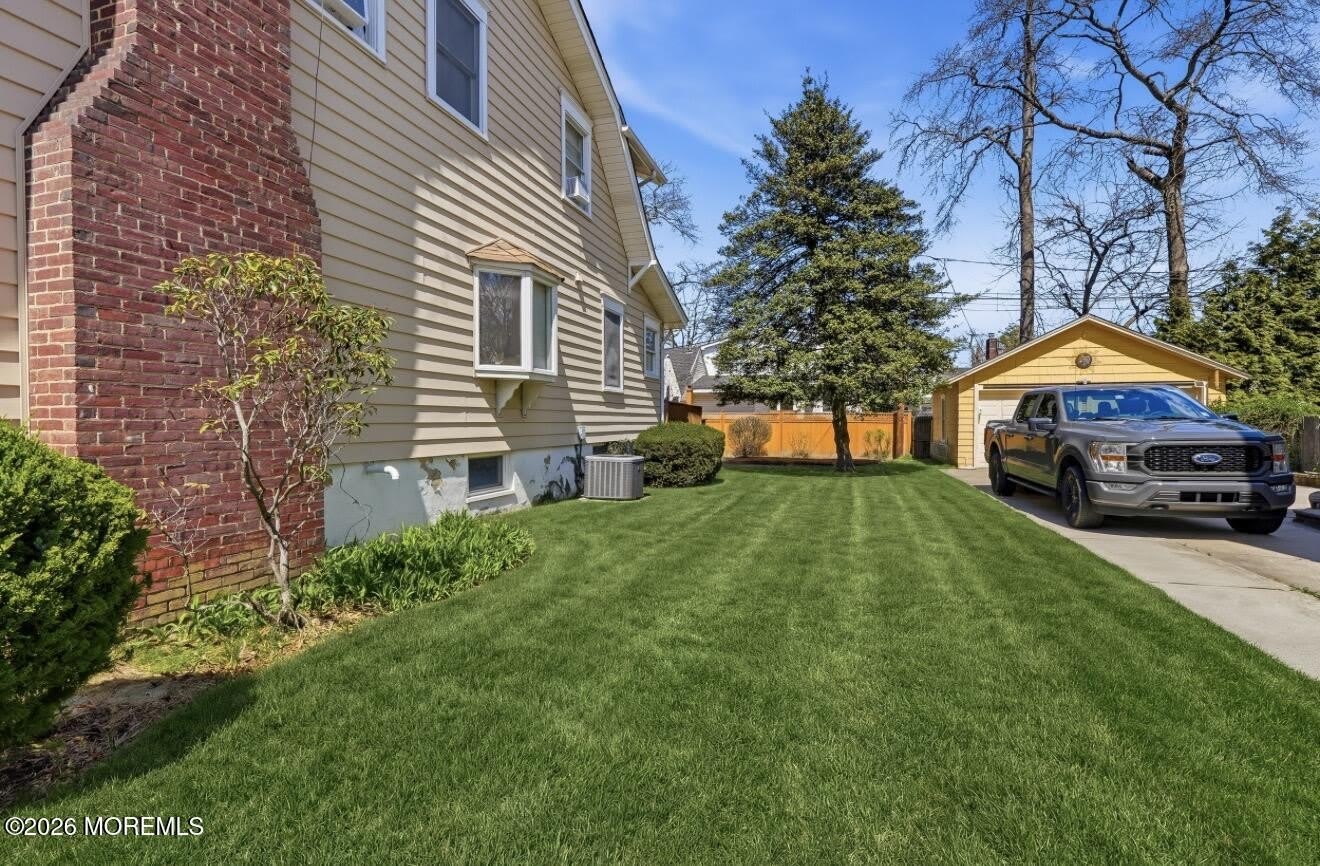 615 Corlies Avenue – photo 5