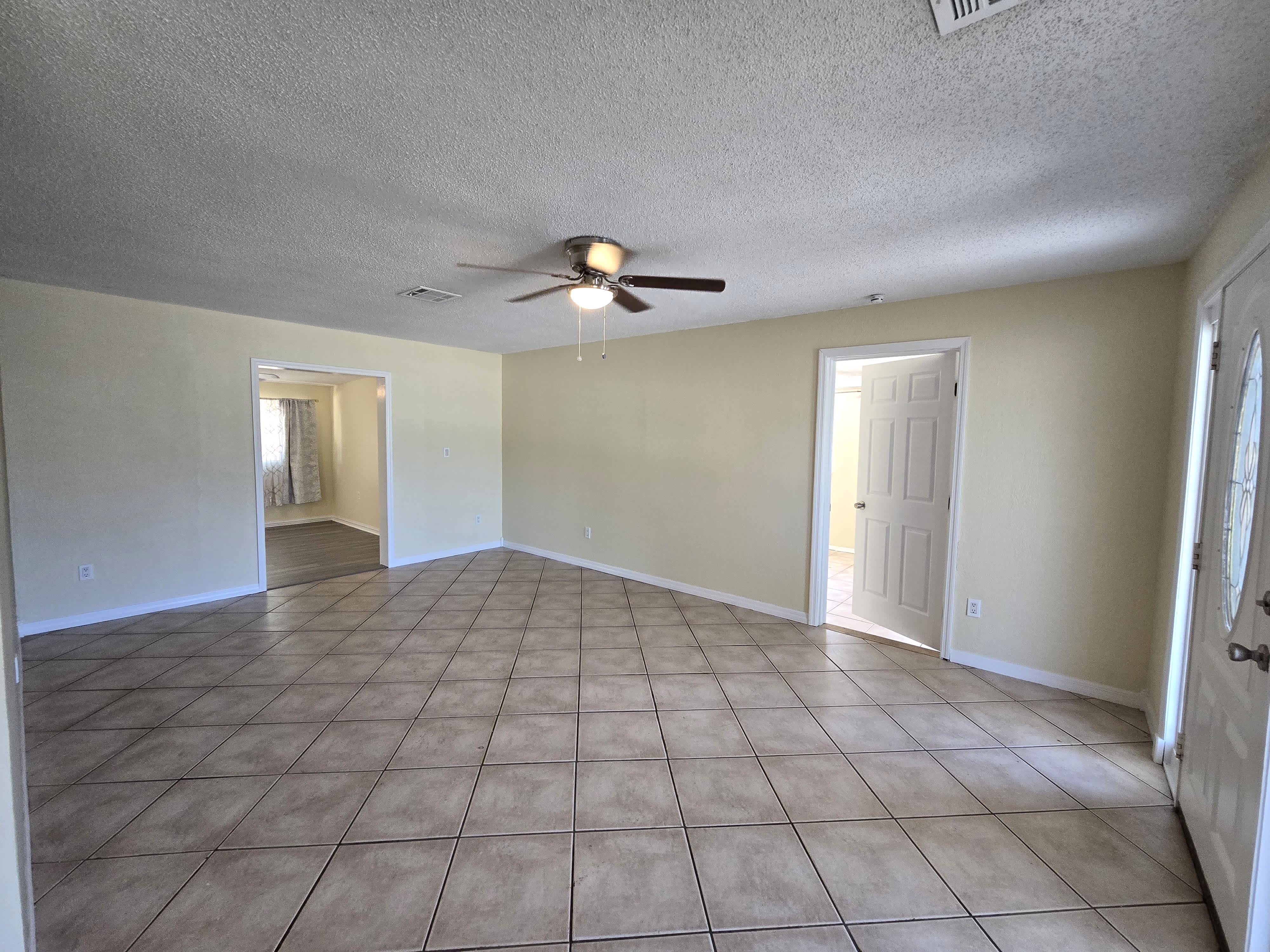 4428 Cynthia Ln – photo 4
