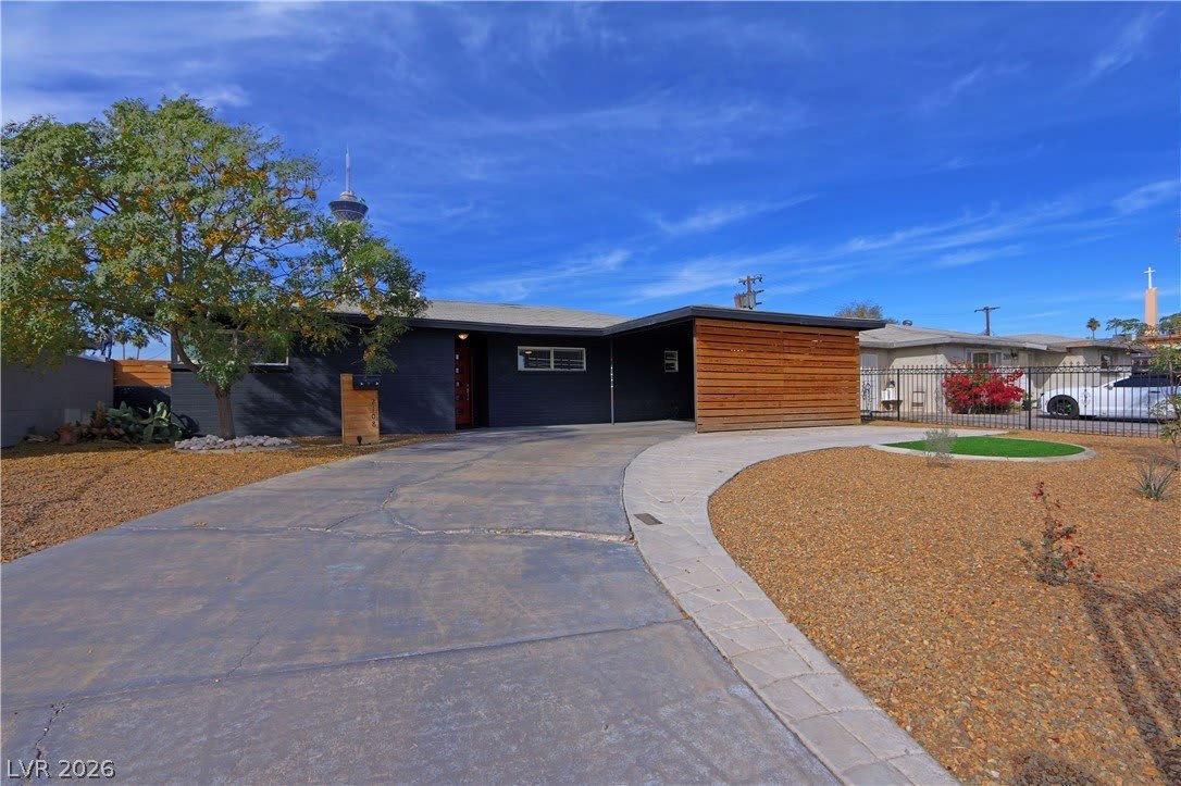 2108 S 6th Street – photo 2